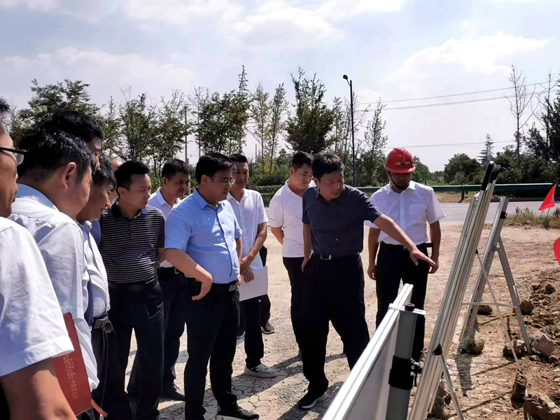 亳州市委常委、副市長左龍蒞臨亳蒙預(yù)制標調(diào)研指導(dǎo)