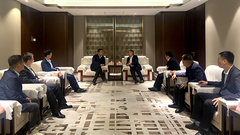 公司黨委書記、董事長(zhǎng)錢申春拜訪蕪湖市委副書記、市長(zhǎng)寧波2